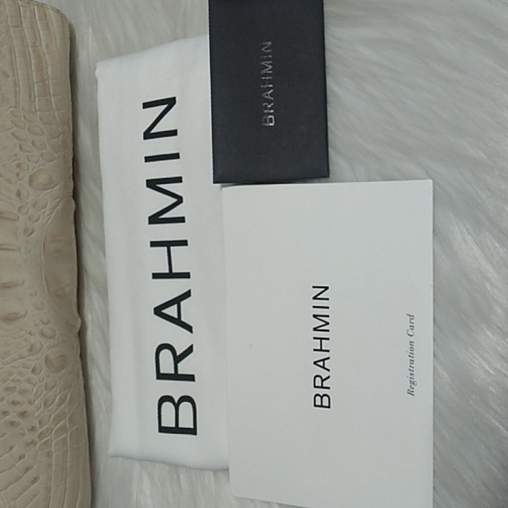 SOLD!! NWT Alice Sunglow Melbourne Genuine Leather Brahmin Bag W Dust Bag - Picture 5 of 16